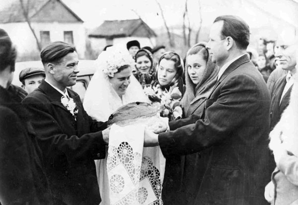 Комсомольське весілля. Фото - 1959 рік.