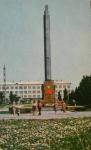 м. Херсон. Обеліск на честь героїв-комсомольців. Фото А.Підберезького. 1968.