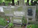 <p>
Пам'ятник Гуманенко В.П. на Південному кладовищі у Санкт-Петербурзі</p>